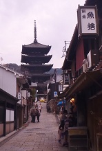 八坂の塔3